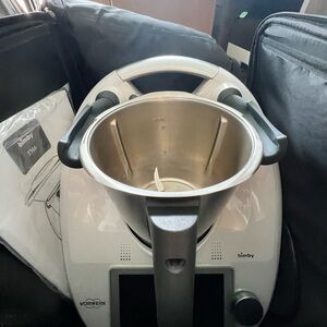 Vorwerk Thermomix | Kitchen | Authentic Vorwerk Thermomix Tm6 Premium ...